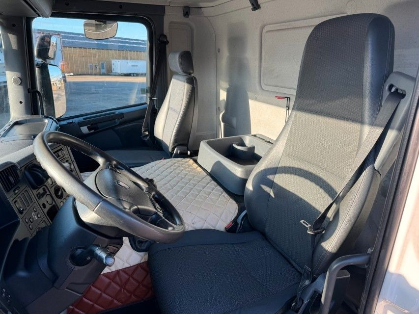 Scania P360 Euro 6 6x4 JHL Hvidtved Larsen FlexLine 312 - Асенізатори: фото 5 Scania P360 Euro 6 6x4 JHL Hvidtved Larsen FlexLine 312 - Асенізатори: фото 5