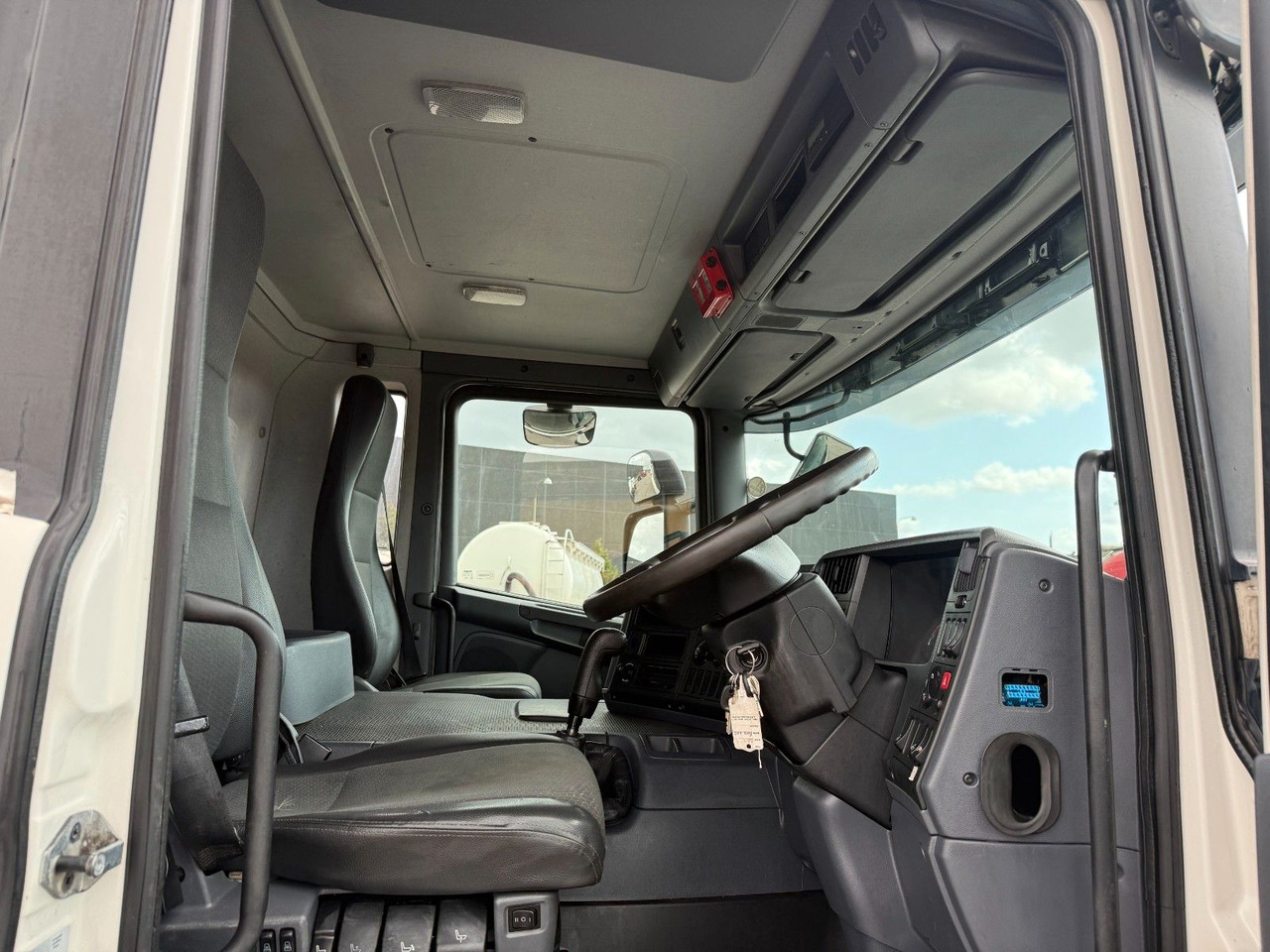 Scania P360 Euro 6 6x4 RHD Hvidtved Larsen FlexLine 312 - Асенізатори: фото 5 Scania P360 Euro 6 6x4 RHD Hvidtved Larsen FlexLine 312 - Асенізатори: фото 5