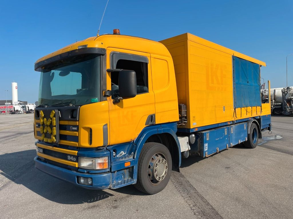 Scania P94/230 LB 4x2 Euro 3 Schaltgetriebe - Бортова вантажівка/ Платформа: фото 1 Scania P94/230 LB 4x2 Euro 3 Schaltgetriebe - Бортова вантажівка/ Платформа: фото 1