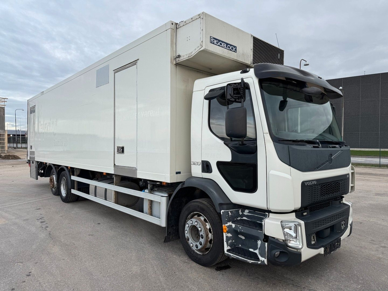 Volvo FE320 6x2*4 Frigoblock FK25SL 9.9 m Frigobox - Рефрижератор вантажівка: фото 2 Volvo FE320 6x2*4 Frigoblock FK25SL 9.9 m Frigobox - Рефрижератор вантажівка: фото 2