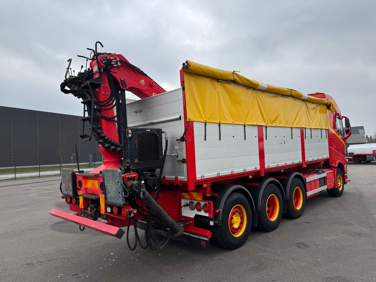 Volvo FH500 8x4*4 Tipper / Kipper (No Crane) - Самоскид вантажівка: фото 3 Volvo FH500 8x4*4 Tipper / Kipper (No Crane) - Самоскид вантажівка: фото 3