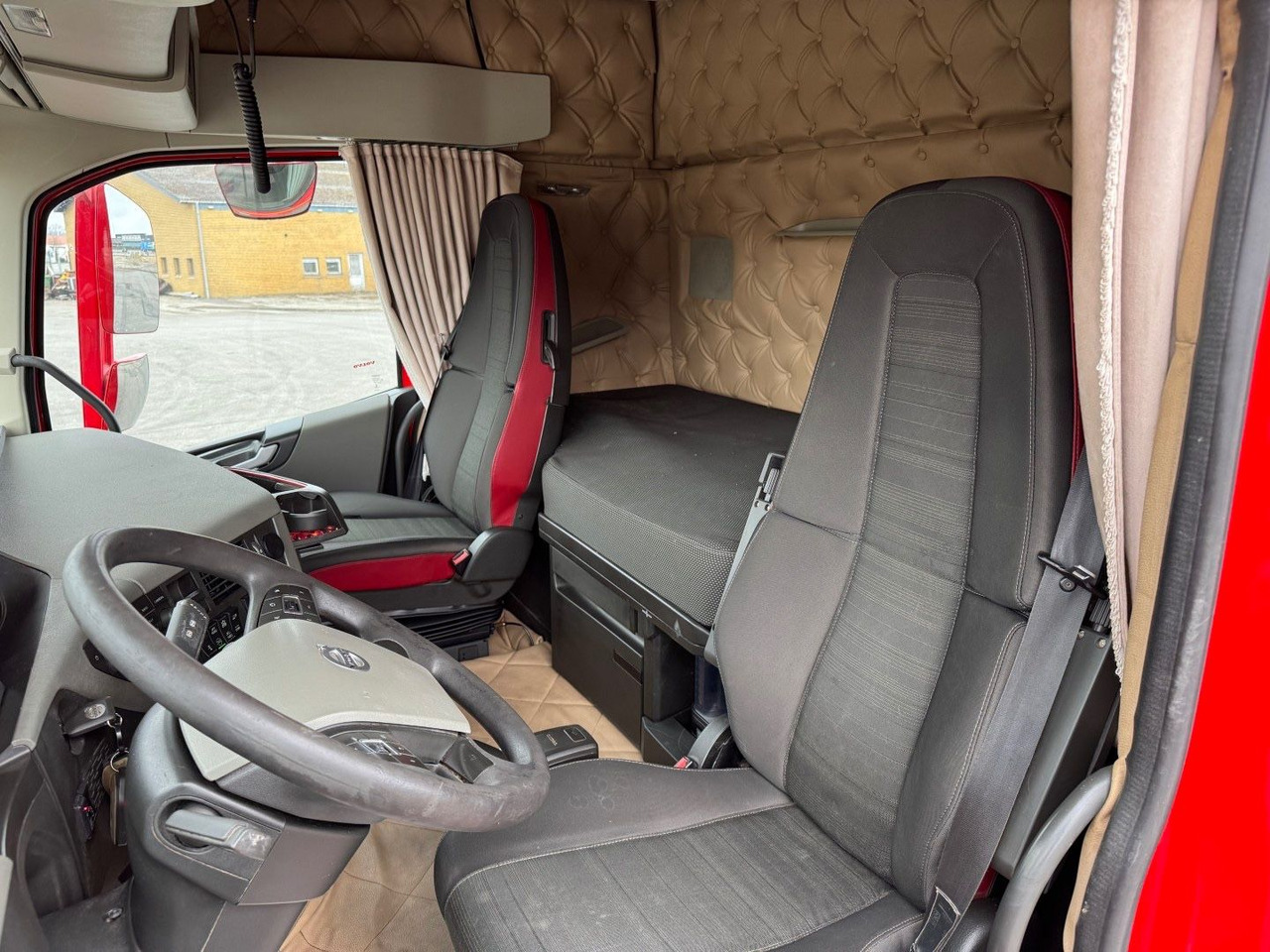 Volvo FH500 8x4*4 Tipper / Kipper (No Crane) - Самоскид вантажівка: фото 5 Volvo FH500 8x4*4 Tipper / Kipper (No Crane) - Самоскид вантажівка: фото 5