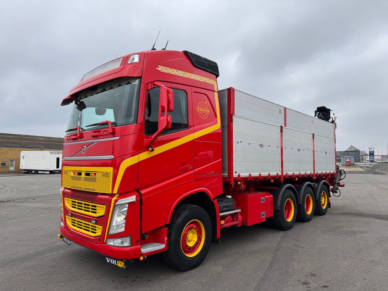 Volvo FH500 8x4*4 Tipper / Kipper (No Crane) - Самоскид вантажівка: фото 1 Volvo FH500 8x4*4 Tipper / Kipper (No Crane) - Самоскид вантажівка: фото 1