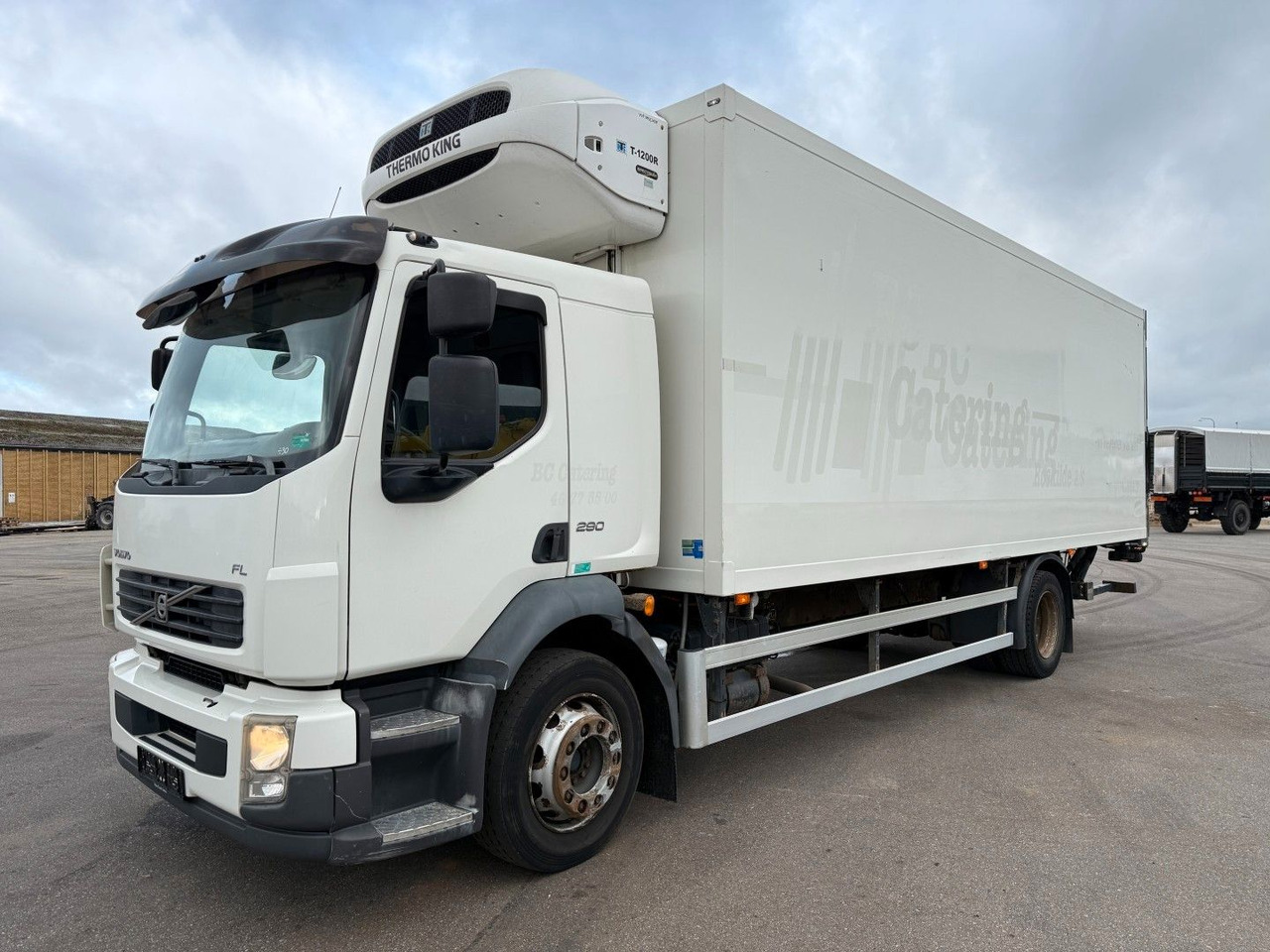 Volvo FL290 4x2 Thermo King T1200-R Euro 5 - Рефрижератор вантажівка: фото 1 Volvo FL290 4x2 Thermo King T1200-R Euro 5 - Рефрижератор вантажівка: фото 1