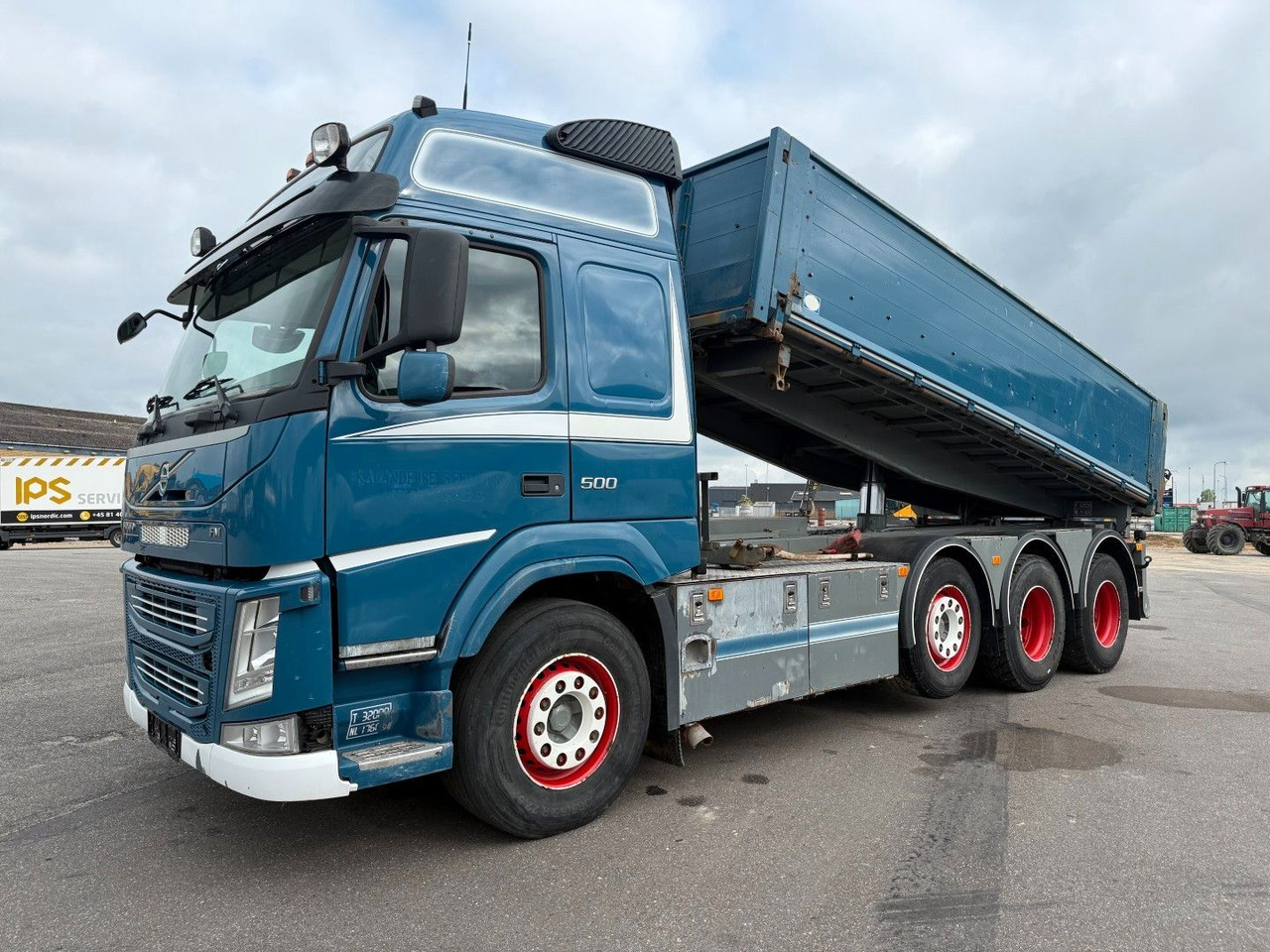 Volvo FM 500 8x4 Pushertridem 3 Way Tipper / Kipper - Самоскид вантажівка: фото 1 Volvo FM 500 8x4 Pushertridem 3 Way Tipper / Kipper - Самоскид вантажівка: фото 1
