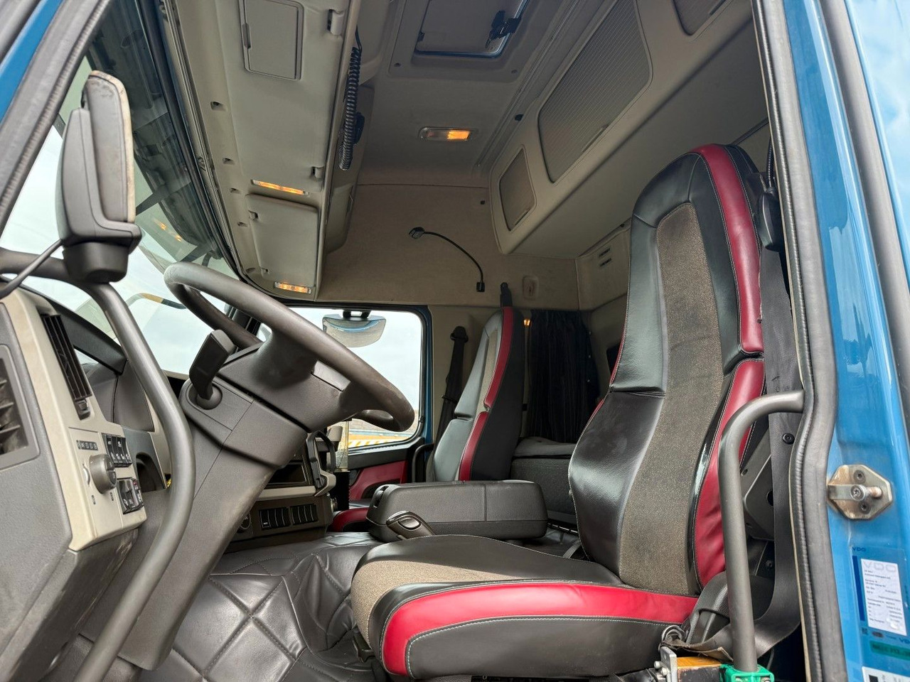 Volvo FM 500 8x4 Pushertridem 3 Way Tipper / Kipper - Самоскид вантажівка: фото 5 Volvo FM 500 8x4 Pushertridem 3 Way Tipper / Kipper - Самоскид вантажівка: фото 5