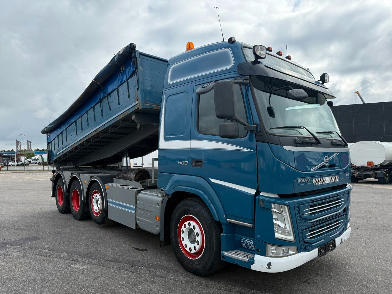 Volvo FM 500 8x4 Pushertridem 3 Way Tipper / Kipper - Самоскид вантажівка: фото 2 Volvo FM 500 8x4 Pushertridem 3 Way Tipper / Kipper - Самоскид вантажівка: фото 2