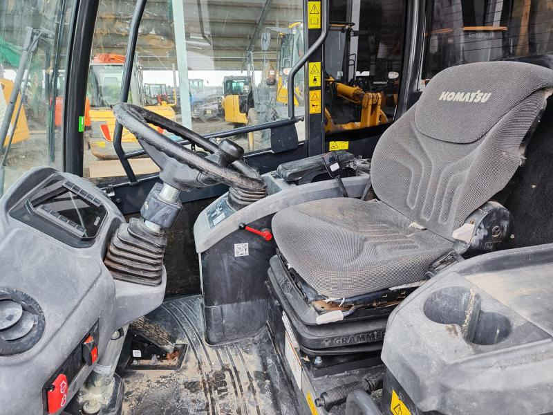 Komatsu WA80M-8 - Колісний навантажувач: фото 5 Komatsu WA80M-8 - Колісний навантажувач: фото 5