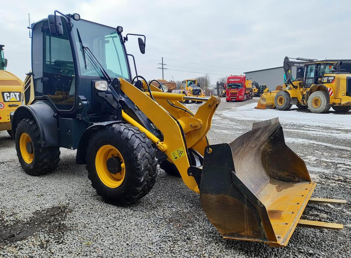 Komatsu WA80M-8 - Колісний навантажувач: фото 3 Komatsu WA80M-8 - Колісний навантажувач: фото 3