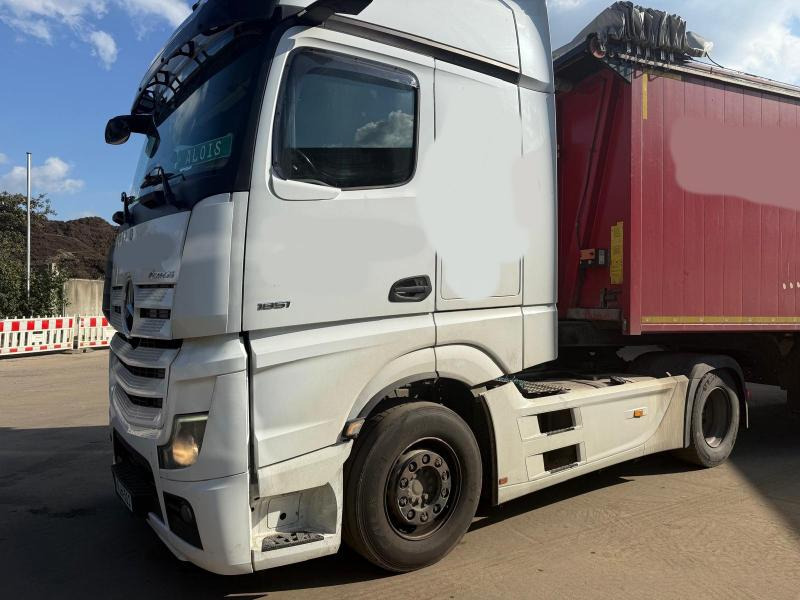 Mercedes Actros 1851 - Тягач: фото 2 Mercedes Actros 1851 - Тягач: фото 2