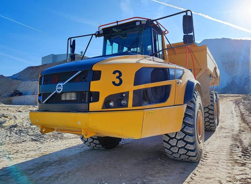 Volvo A45G - Шарнірний самоскид: фото 1 Volvo A45G - Шарнірний самоскид: фото 1