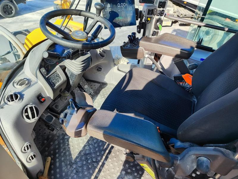 Volvo L180H Long Boom - Колісний навантажувач: фото 5 Volvo L180H Long Boom - Колісний навантажувач: фото 5