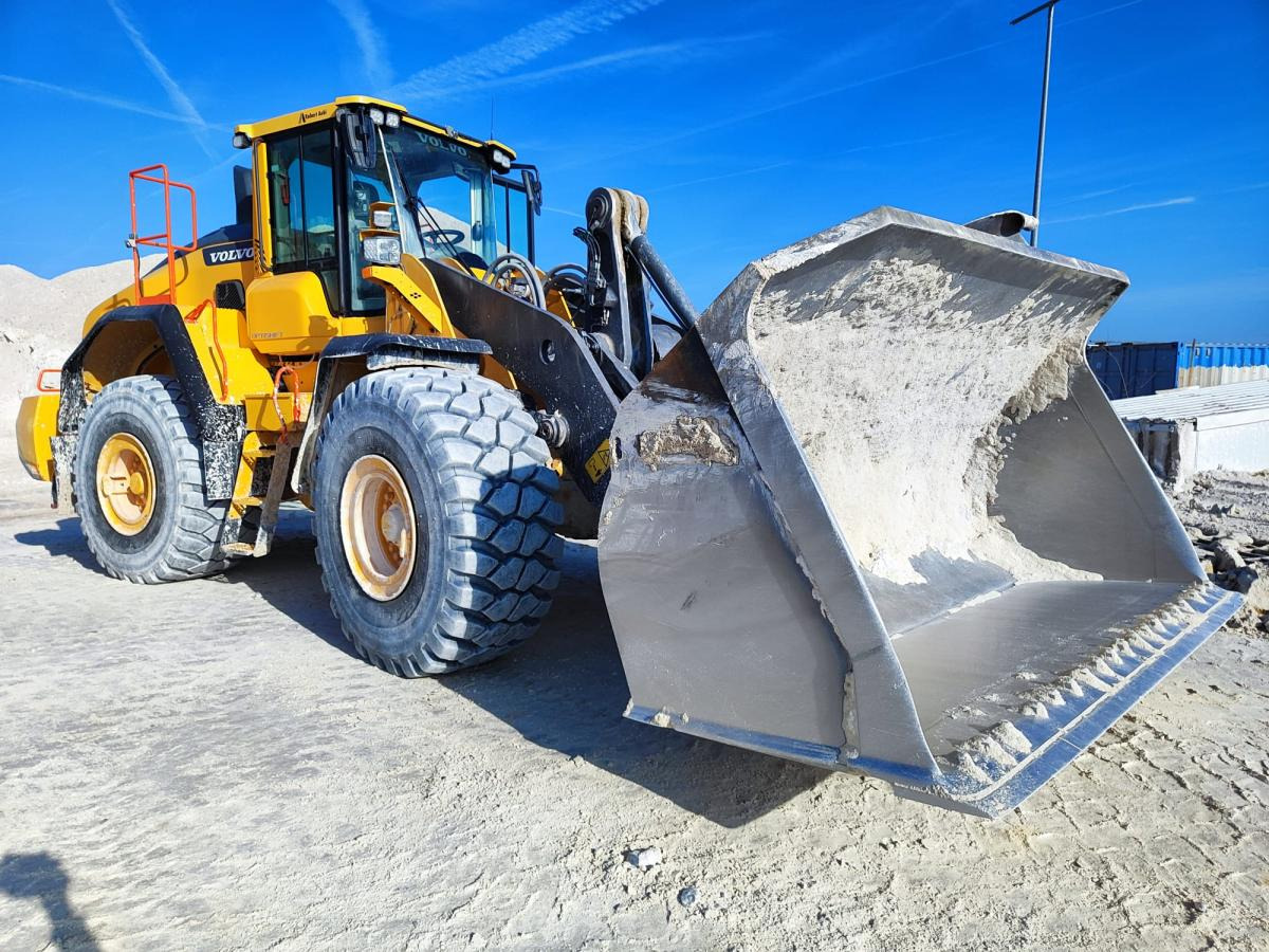 Volvo L180H - Колісний навантажувач: фото 2 Volvo L180H - Колісний навантажувач: фото 2