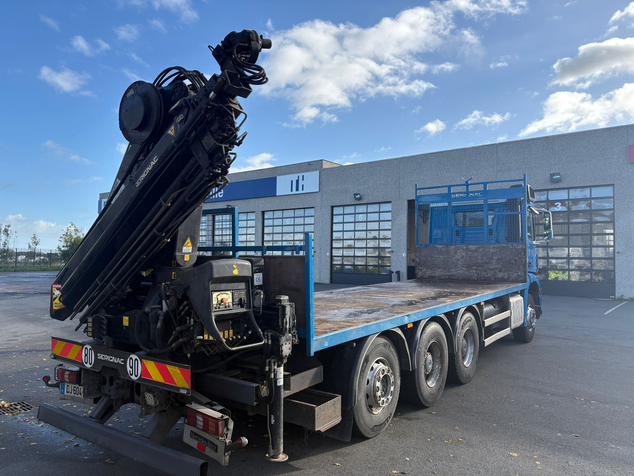 Mercedes Arocs 3240 - Бортова вантажівка/ Платформа: фото 3 Mercedes Arocs 3240 - Бортова вантажівка/ Платформа: фото 3