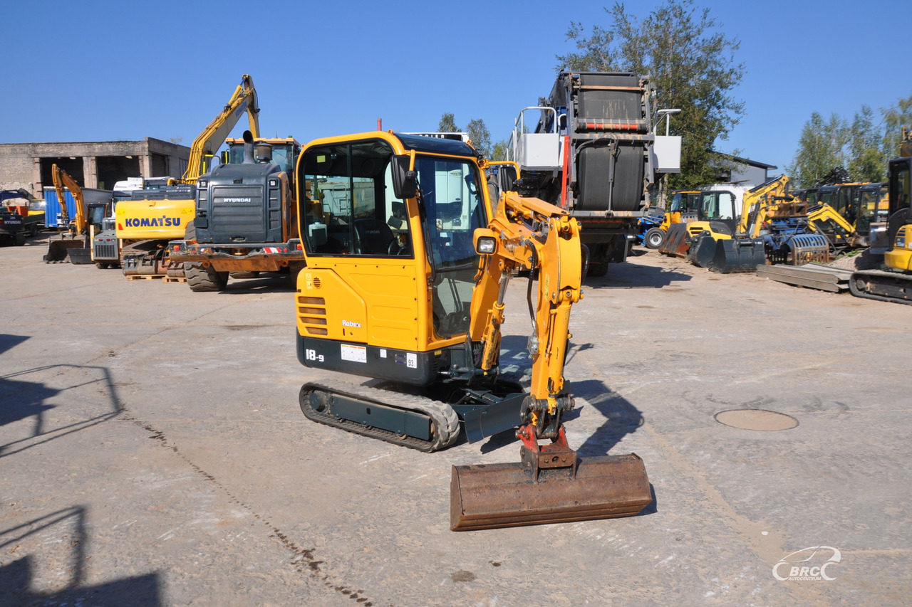 Hyundai R18-9 - Міні-екскаватор: фото 2 Hyundai R18-9 - Міні-екскаватор: фото 2