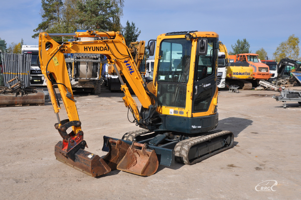 Hyundai R30Z-9AK - Міні-екскаватор: фото 1 Hyundai R30Z-9AK - Міні-екскаватор: фото 1