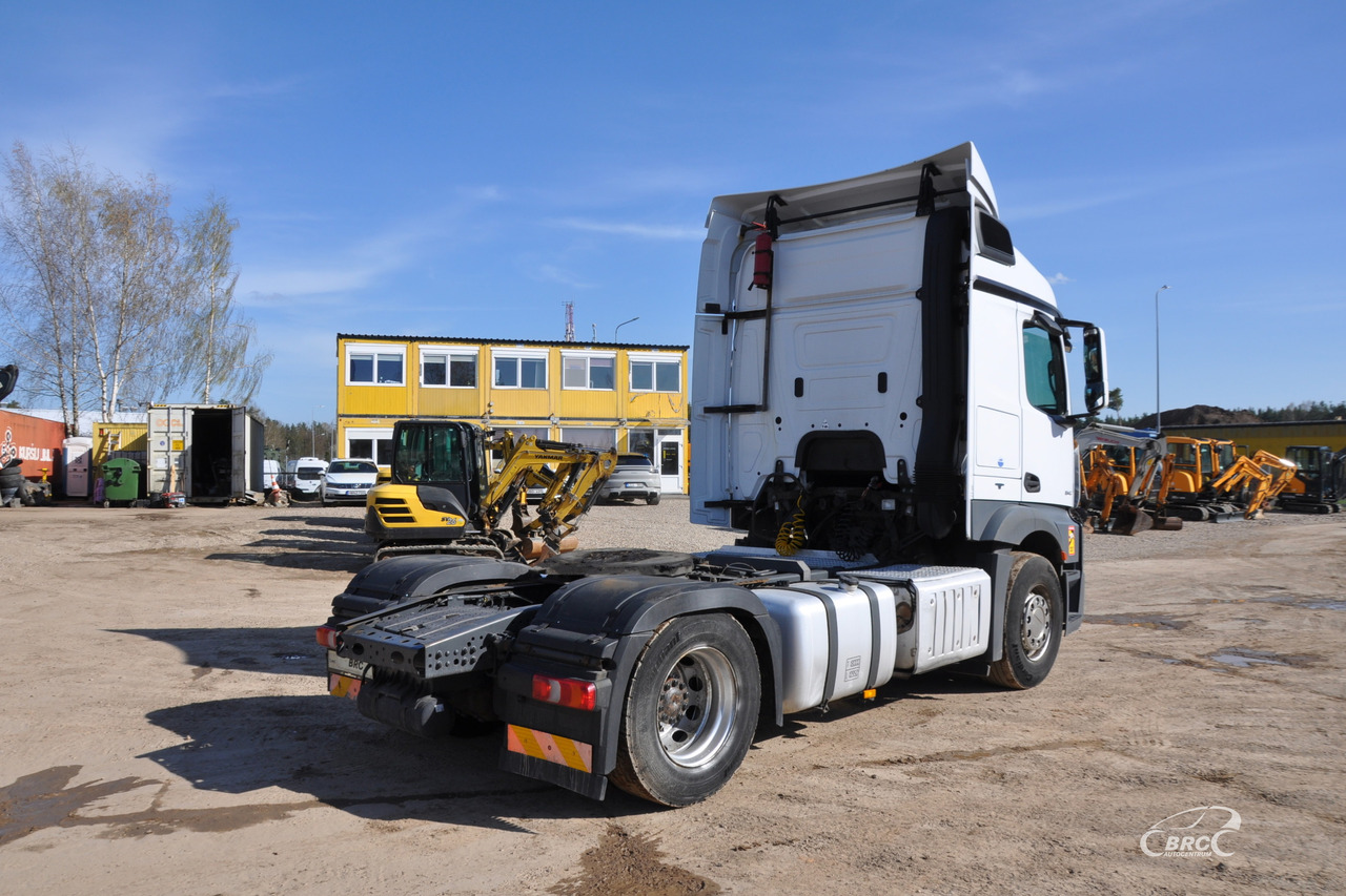 Mercedes-Benz 1843 - Тягач: фото 5 Mercedes-Benz 1843 - Тягач: фото 5