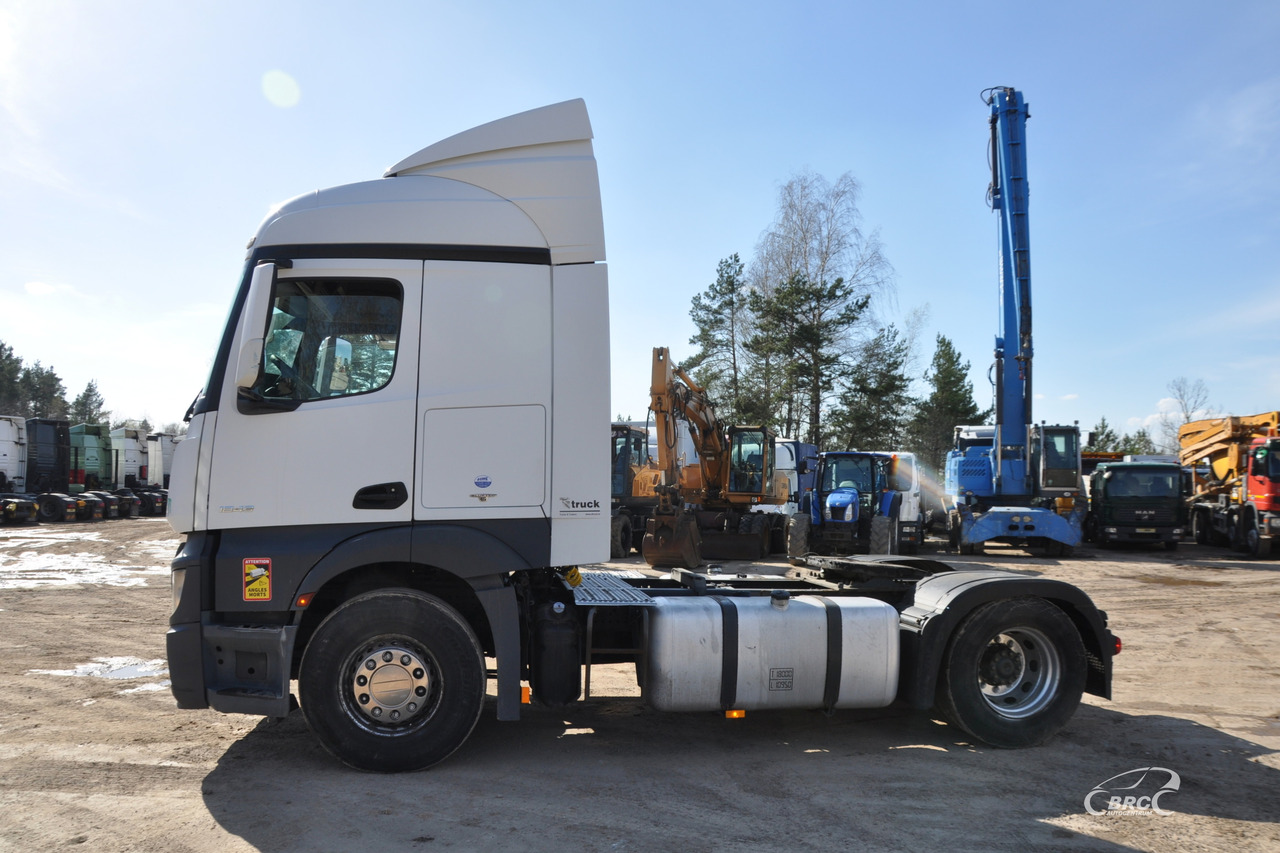 Mercedes-Benz 1843 - Тягач: фото 3 Mercedes-Benz 1843 - Тягач: фото 3