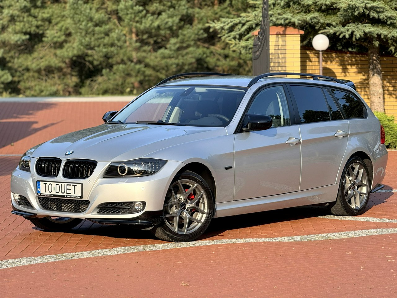 BMW 320 - Універсал: фото 1 BMW 320 - Універсал: фото 1