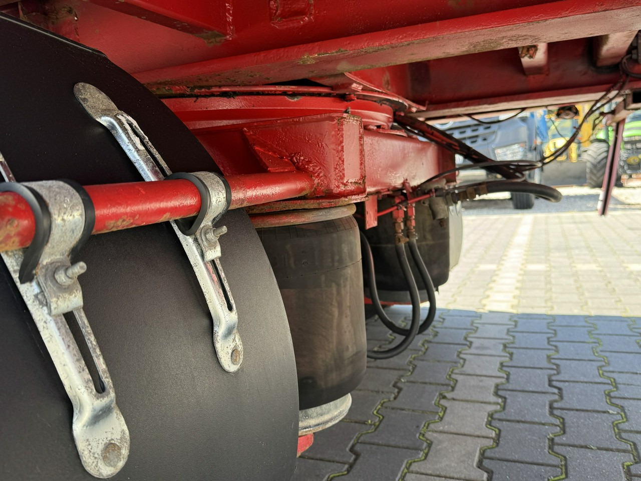 Низькорамна платформа напівпричіп Blumhardt Niskopodwozie SAL 40.24 3-Osie BPW Tylna Skrętna: фото 17 Низькорамна платформа напівпричіп Blumhardt Niskopodwozie SAL 40.24 3-Osie BPW Tylna Skrętna: фото 17