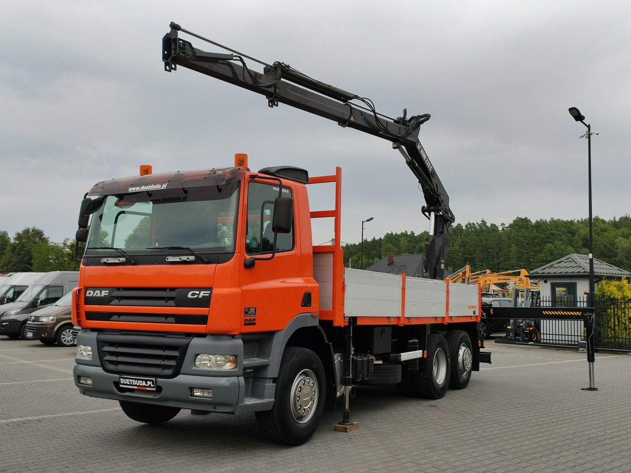 DAF CF 85.380 6x2 Oś Skrętna Skrzynia HDS HIAB 220C + Pilot - Бортова вантажівка/ Платформа, Вантажівка з маніпулятором: фото 2 DAF CF 85.380 6x2 Oś Skrętna Skrzynia HDS HIAB 220C + Pilot - Бортова вантажівка/ Платформа, Вантажівка з маніпулятором: фото 2
