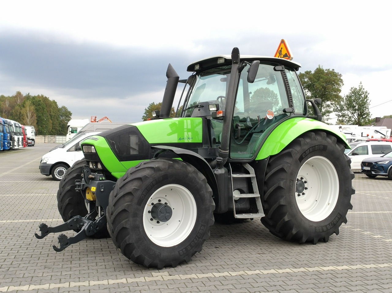 Deutz Fahr Agrotron M620 4x4 Przedni Tuz Wałek W.O.M Wyjścia do Przyczepy в лізинг Deutz Fahr Agrotron M620 4x4 Przedni Tuz Wałek W.O.M Wyjścia do Przyczepy: фото 6 Deutz Fahr Agrotron M620 4x4 Przedni Tuz Wałek W.O.M Wyjścia do Przyczepy в лізинг Deutz Fahr Agrotron M620 4x4 Przedni Tuz Wałek W.O.M Wyjścia do Przyczepy: фото 6