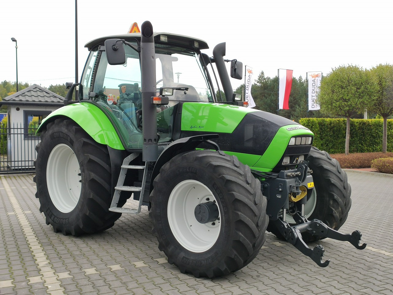 Deutz Fahr Agrotron M620 4x4 Przedni Tuz Wałek W.O.M Wyjścia do Przyczepy - Трактор: фото 2 Deutz Fahr Agrotron M620 4x4 Przedni Tuz Wałek W.O.M Wyjścia do Przyczepy - Трактор: фото 2