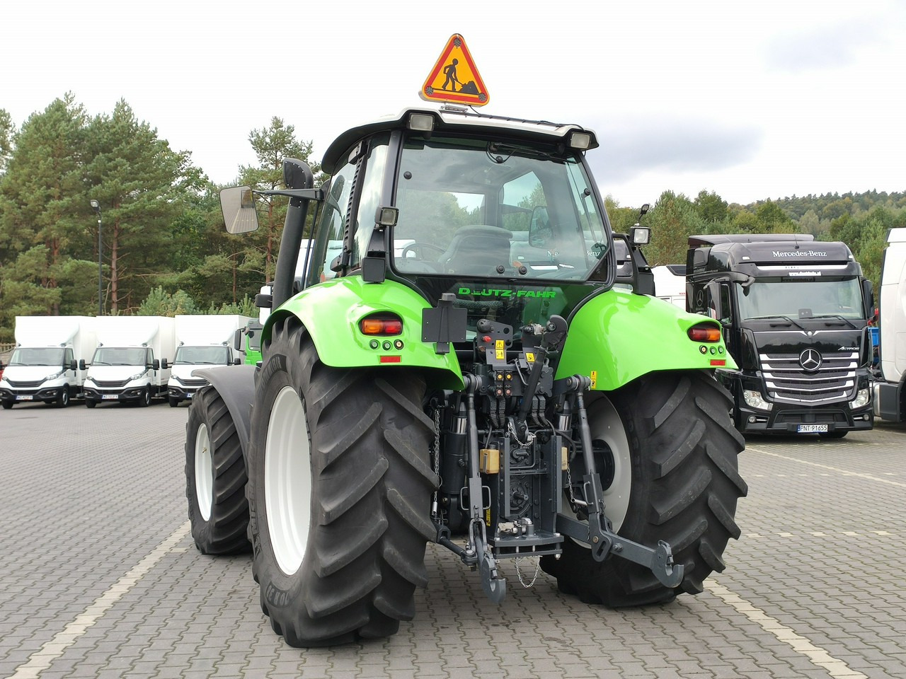 Deutz Fahr Agrotron M620 4x4 Przedni Tuz Wałek W.O.M Wyjścia do Przyczepy в лізинг Deutz Fahr Agrotron M620 4x4 Przedni Tuz Wałek W.O.M Wyjścia do Przyczepy: фото 14 Deutz Fahr Agrotron M620 4x4 Przedni Tuz Wałek W.O.M Wyjścia do Przyczepy в лізинг Deutz Fahr Agrotron M620 4x4 Przedni Tuz Wałek W.O.M Wyjścia do Przyczepy: фото 14