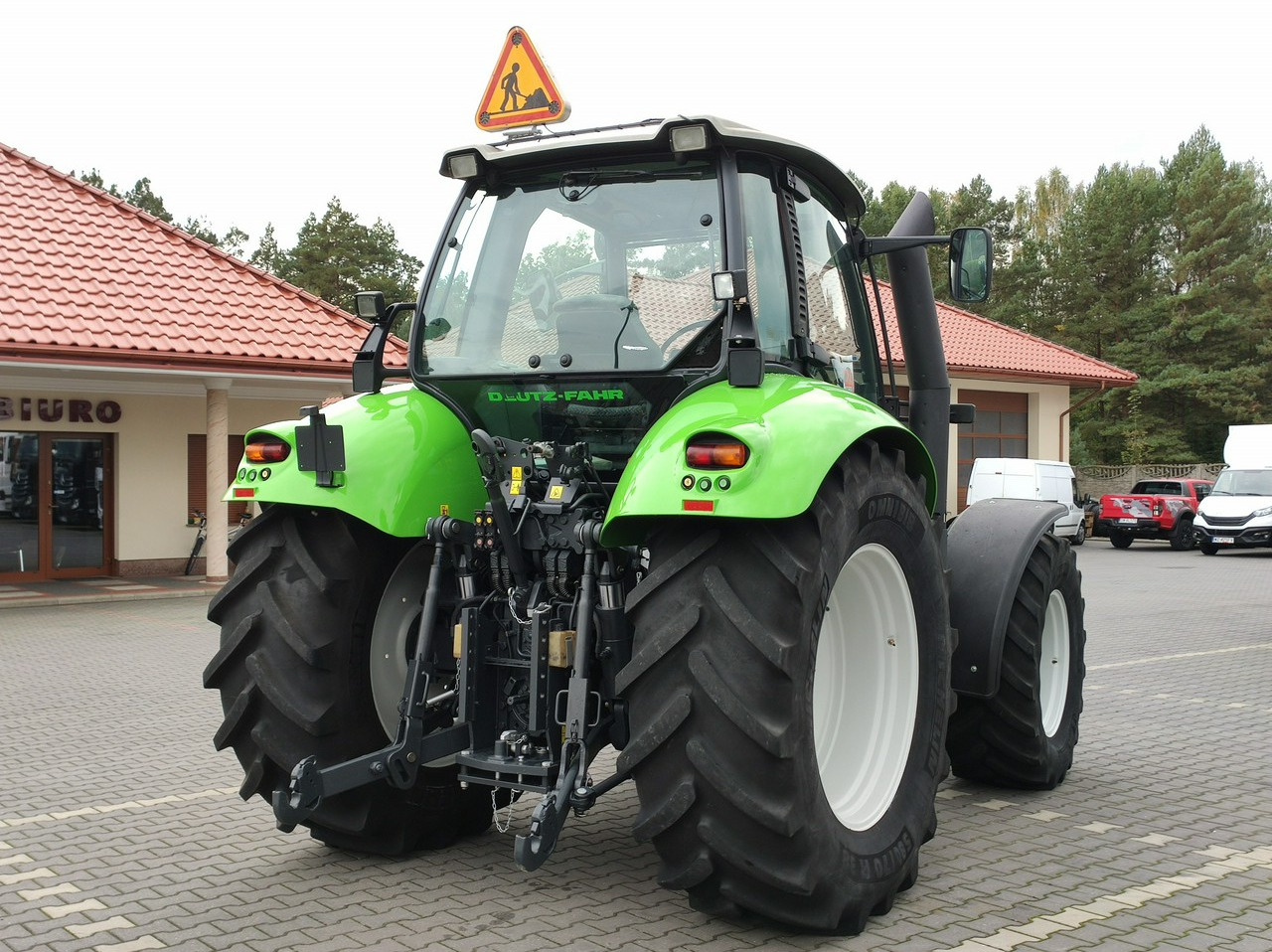 Deutz Fahr Agrotron M620 4x4 Przedni Tuz Wałek W.O.M Wyjścia do Przyczepy в лізинг Deutz Fahr Agrotron M620 4x4 Przedni Tuz Wałek W.O.M Wyjścia do Przyczepy: фото 17 Deutz Fahr Agrotron M620 4x4 Przedni Tuz Wałek W.O.M Wyjścia do Przyczepy в лізинг Deutz Fahr Agrotron M620 4x4 Przedni Tuz Wałek W.O.M Wyjścia do Przyczepy: фото 17