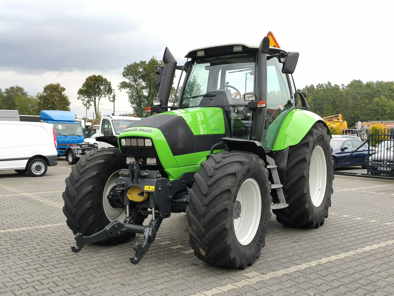 Deutz Fahr Agrotron M620 4x4 Przedni Tuz Wałek W.O.M Wyjścia do Przyczepy - Трактор: фото 3 Deutz Fahr Agrotron M620 4x4 Przedni Tuz Wałek W.O.M Wyjścia do Przyczepy - Трактор: фото 3