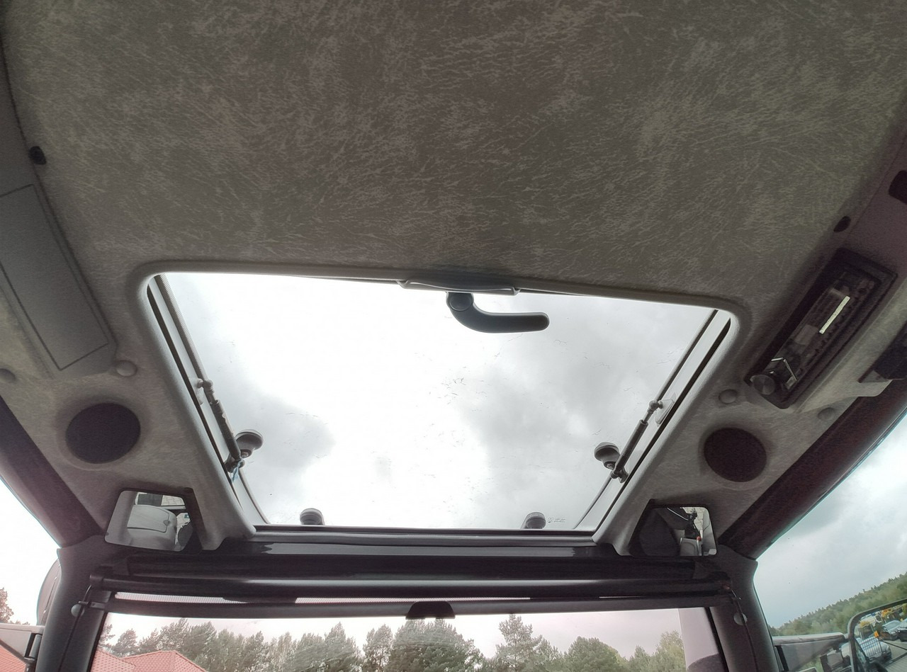 Deutz Fahr Agrotron M620 4x4 Przedni Tuz Wałek W.O.M Wyjścia do Przyczepy в лізинг Deutz Fahr Agrotron M620 4x4 Przedni Tuz Wałek W.O.M Wyjścia do Przyczepy: фото 29 Deutz Fahr Agrotron M620 4x4 Przedni Tuz Wałek W.O.M Wyjścia do Przyczepy в лізинг Deutz Fahr Agrotron M620 4x4 Przedni Tuz Wałek W.O.M Wyjścia do Przyczepy: фото 29