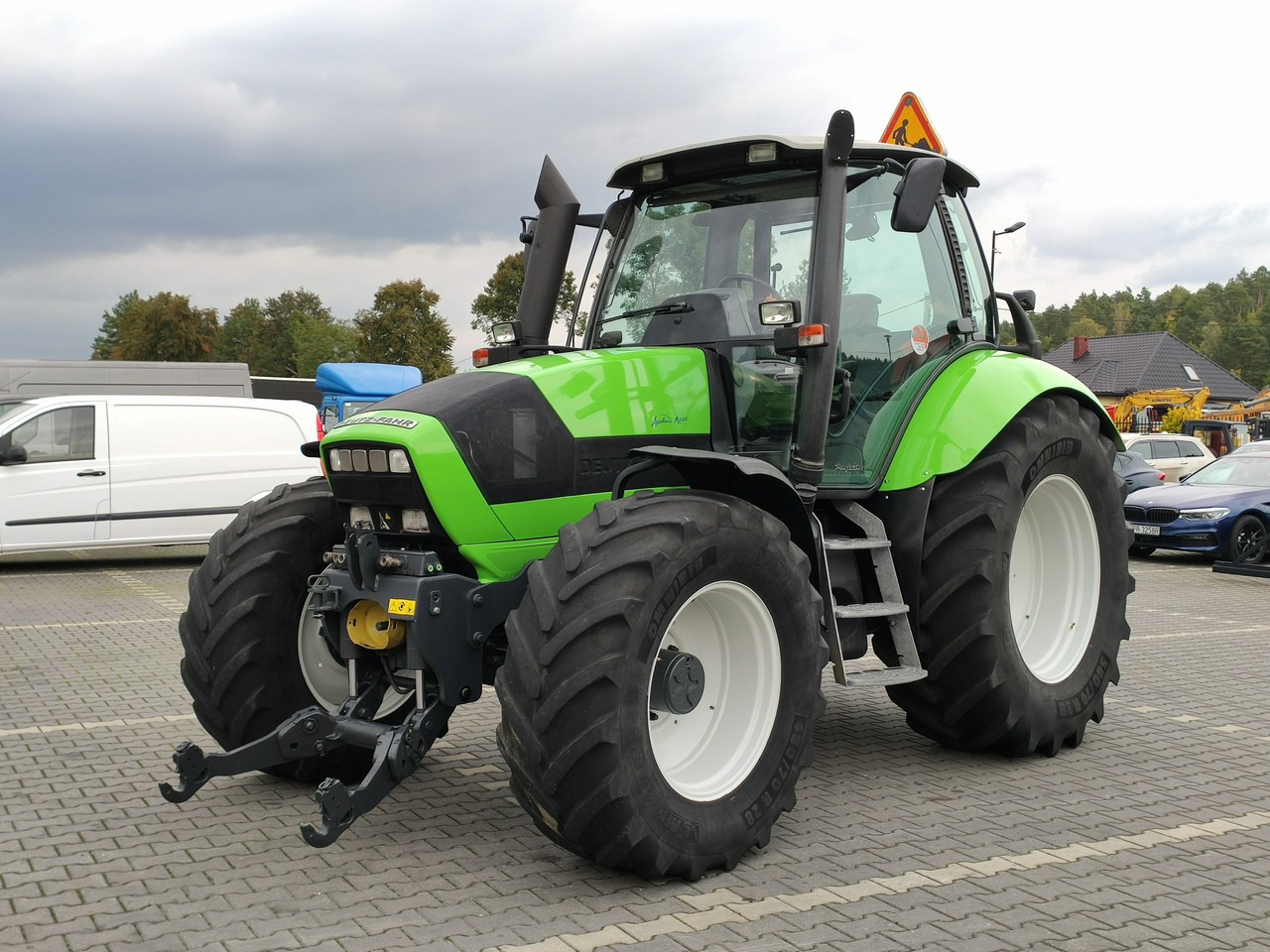 Deutz Fahr Agrotron M620 4x4 Przedni Tuz Wałek W.O.M Wyjścia do Przyczepy - Трактор: фото 1 Deutz Fahr Agrotron M620 4x4 Przedni Tuz Wałek W.O.M Wyjścia do Przyczepy - Трактор: фото 1