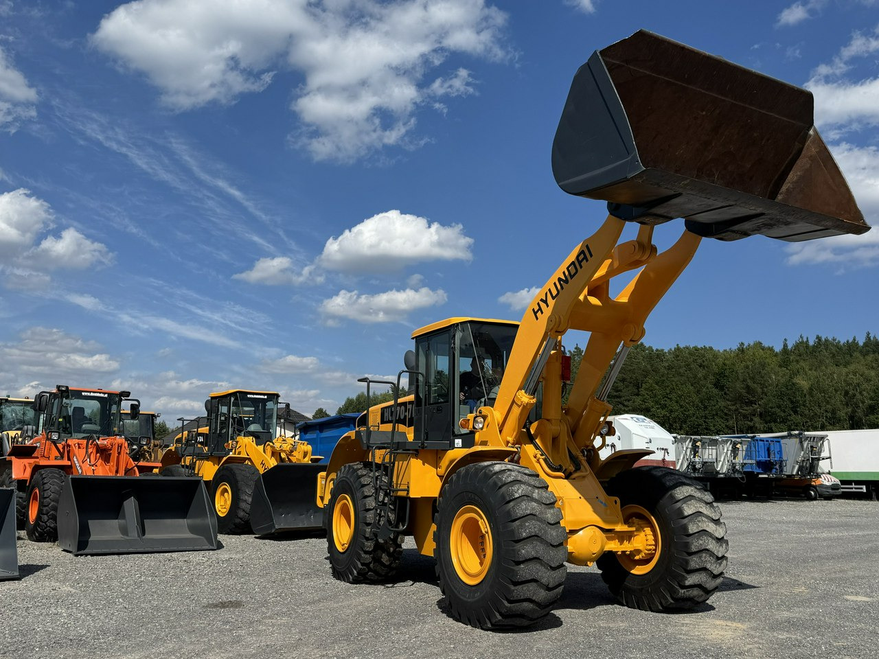 Hyundai HL770-7A - Колісний навантажувач: фото 2 Hyundai HL770-7A - Колісний навантажувач: фото 2