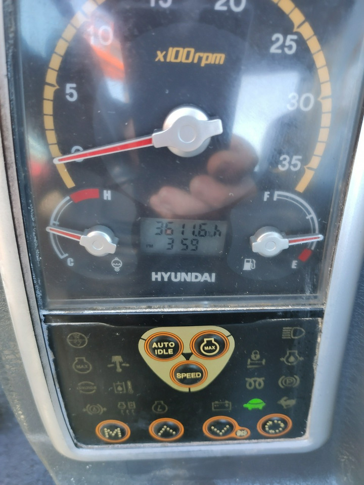 Гусеничний екскаватор Hyundai ROBEX 80CR-9 2013r 8,3 tony: фото 9