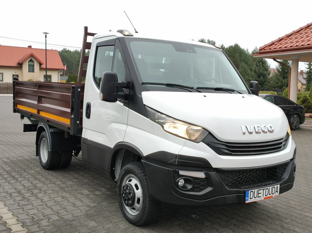 Iveco Daily 35C14 - Малотоннажний самоскид: фото 4 Iveco Daily 35C14 - Малотоннажний самоскид: фото 4