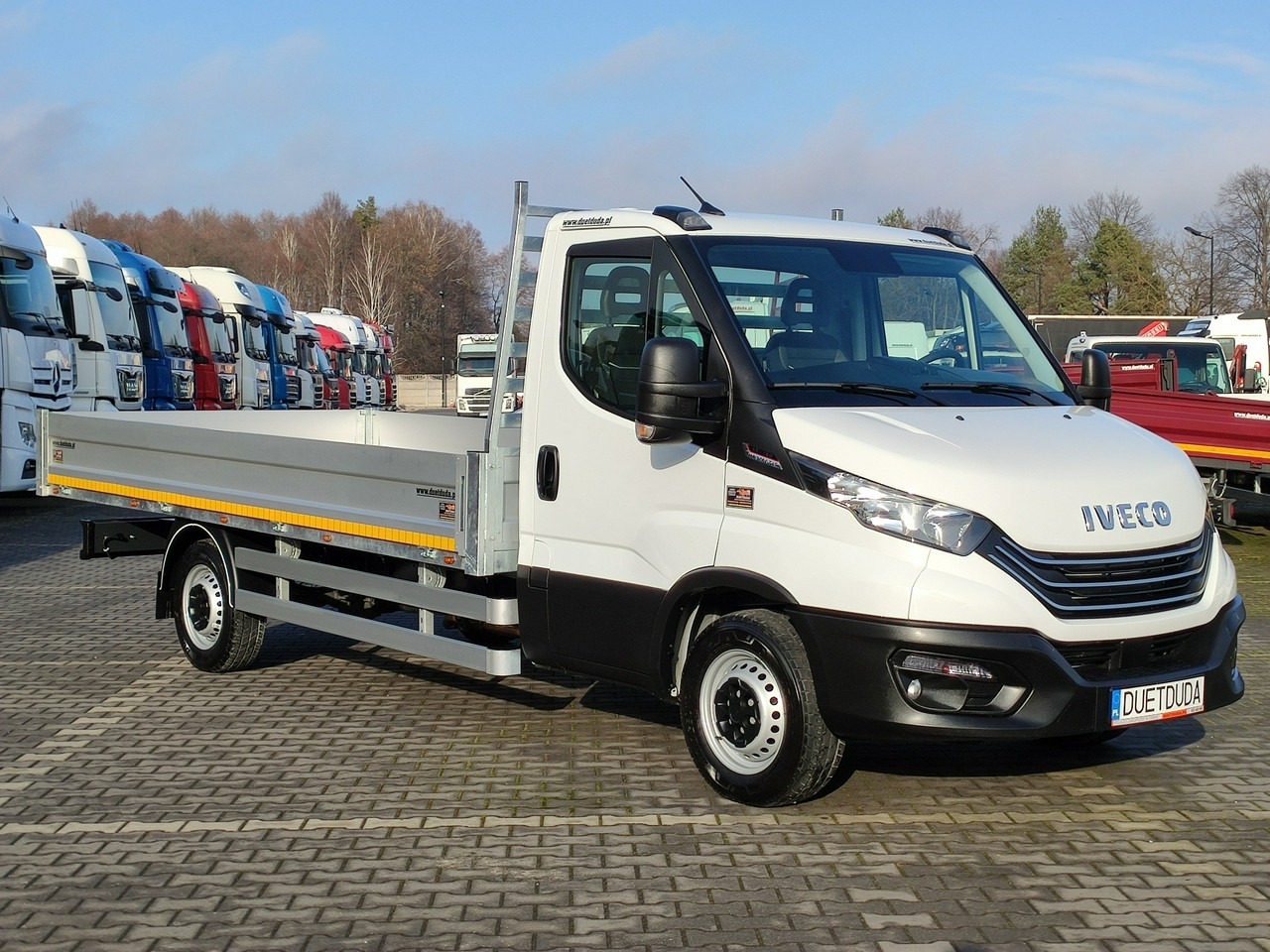 Iveco Daily 35S16 V - Легка бортова вантажівка: фото 1 Iveco Daily 35S16 V - Легка бортова вантажівка: фото 1