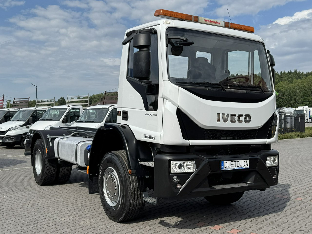 Iveco Eurocargo 150-280 Rama 550cm Napęd 4x4 Reduktor + Blokady - Вантажівка шасі: фото 4 Iveco Eurocargo 150-280 Rama 550cm Napęd 4x4 Reduktor + Blokady - Вантажівка шасі: фото 4