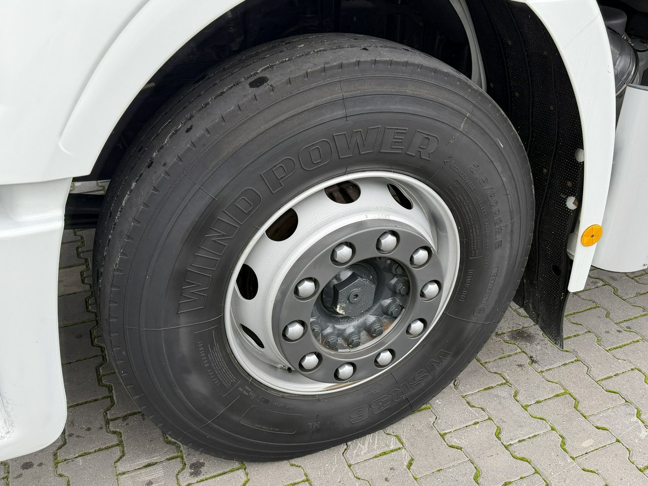 Iveco STRALIS 260S40 E6 Chłodnia Mroźnia Agregat THERMO KING T-1000R - Рефрижератор вантажівка: фото 3 Iveco STRALIS 260S40 E6 Chłodnia Mroźnia Agregat THERMO KING T-1000R - Рефрижератор вантажівка: фото 3