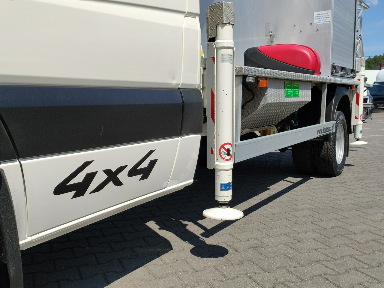 Iveco Volkswagen Crafter 4x4 Zwyżka 21m Palfinger P210BK JIP-Ogon udt - Автовишка: фото 4 Iveco Volkswagen Crafter 4x4 Zwyżka 21m Palfinger P210BK JIP-Ogon udt - Автовишка: фото 4