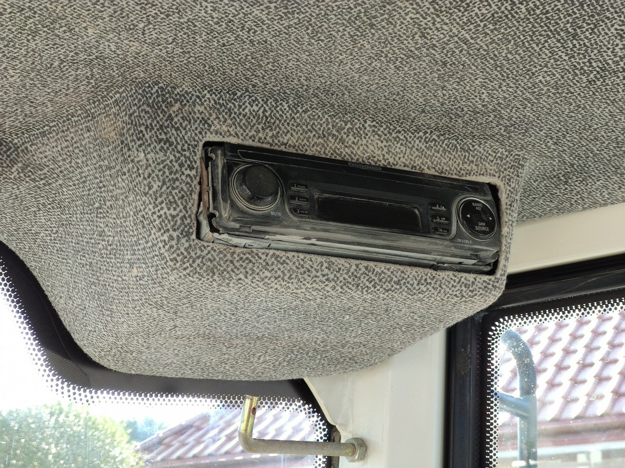 Компактний фронтальний навантажувач Liebherr L 506 STEREO Szybkozłącze / Łyżka Krokodyl + Widły Waga 6300kg: фото 30