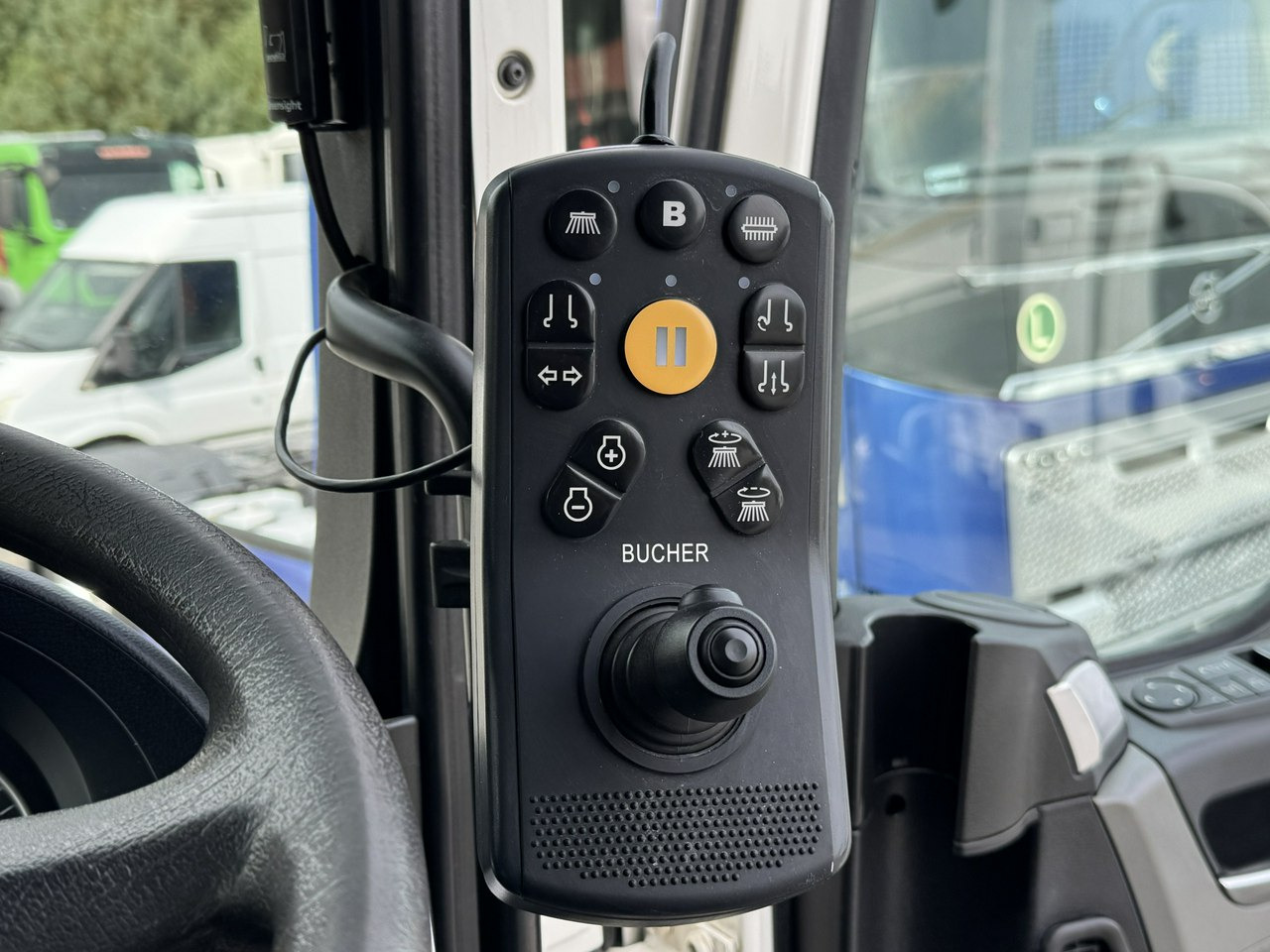 Підмітально-прибиральна машина MAN TGS 18.320 E5 BUCHER OPTIFANT 8000 Zamiatarka Uliczna Euro 6: фото 34 Підмітально-прибиральна машина MAN TGS 18.320 E5 BUCHER OPTIFANT 8000 Zamiatarka Uliczna Euro 6: фото 34