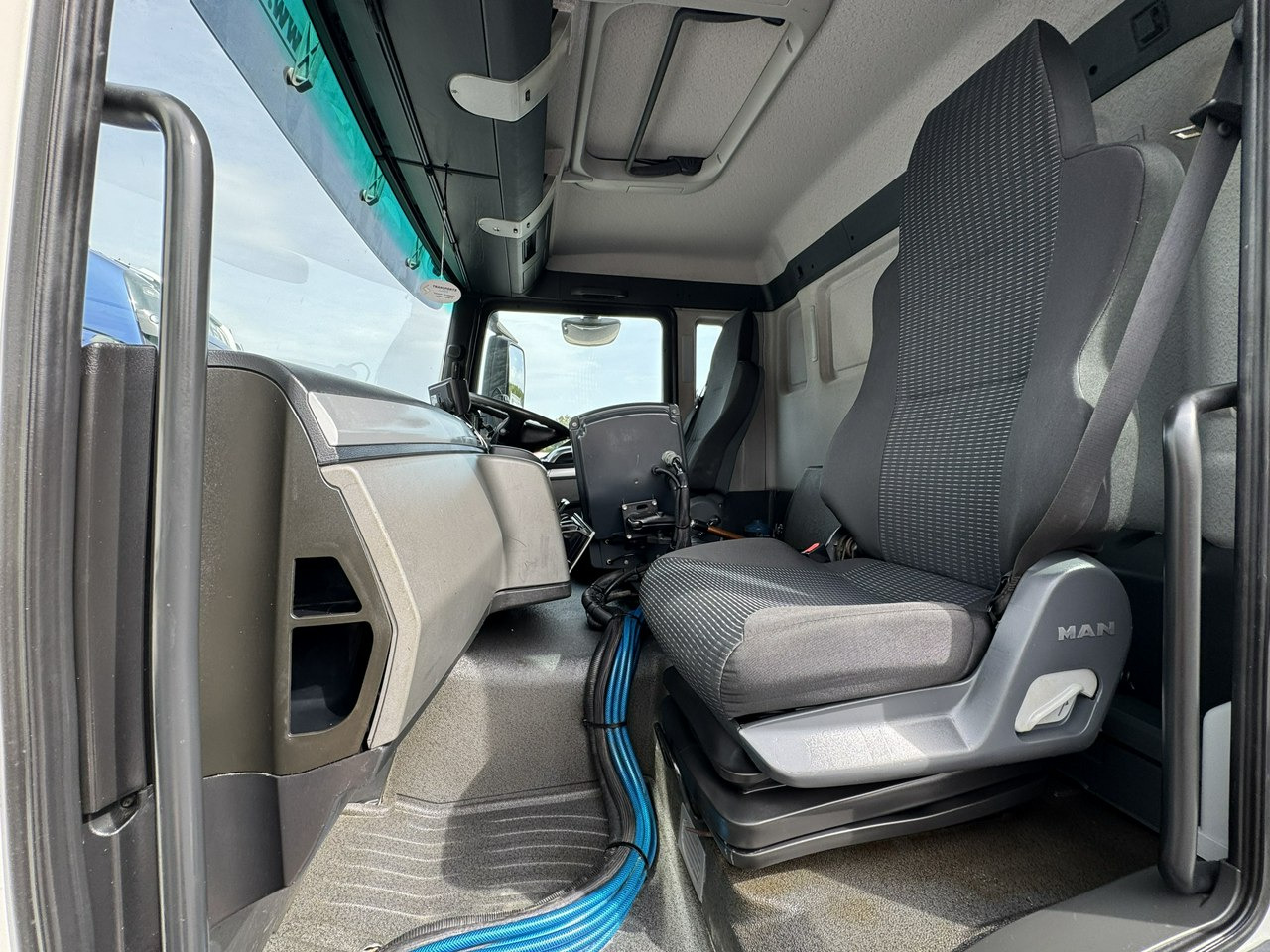 Підмітально-прибиральна машина MAN TGS 18.320 E5 BUCHER OPTIFANT 8000 Zamiatarka Uliczna Euro 6: фото 45 Підмітально-прибиральна машина MAN TGS 18.320 E5 BUCHER OPTIFANT 8000 Zamiatarka Uliczna Euro 6: фото 45