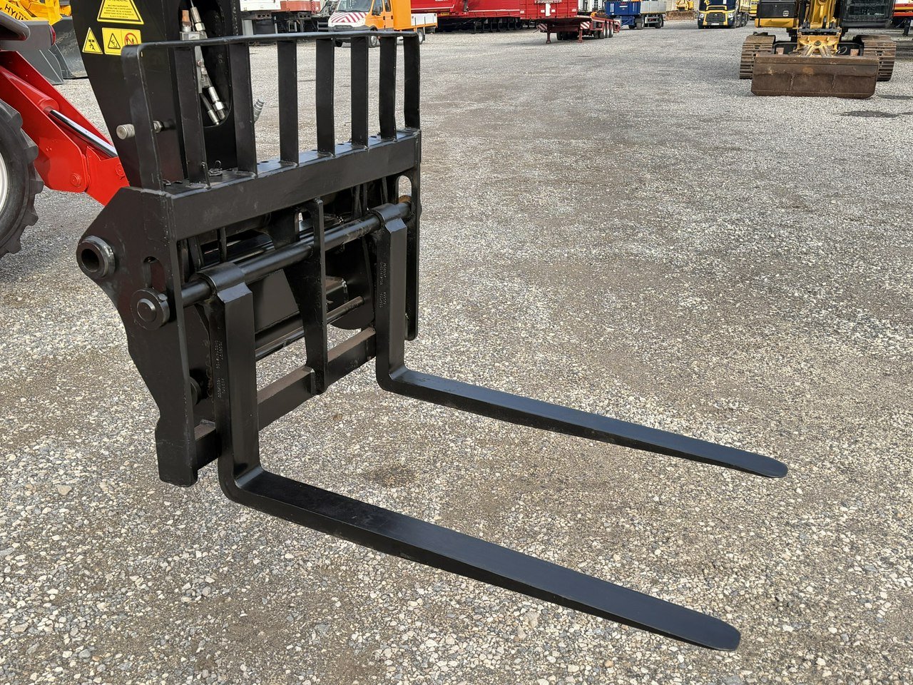 Manitou MRT 1640 Easy ROTO Ładowarka Teleskopowa Obrotowa 1840 2150 - Навантажувач телескопічний: фото 3 Manitou MRT 1640 Easy ROTO Ładowarka Teleskopowa Obrotowa 1840 2150 - Навантажувач телескопічний: фото 3