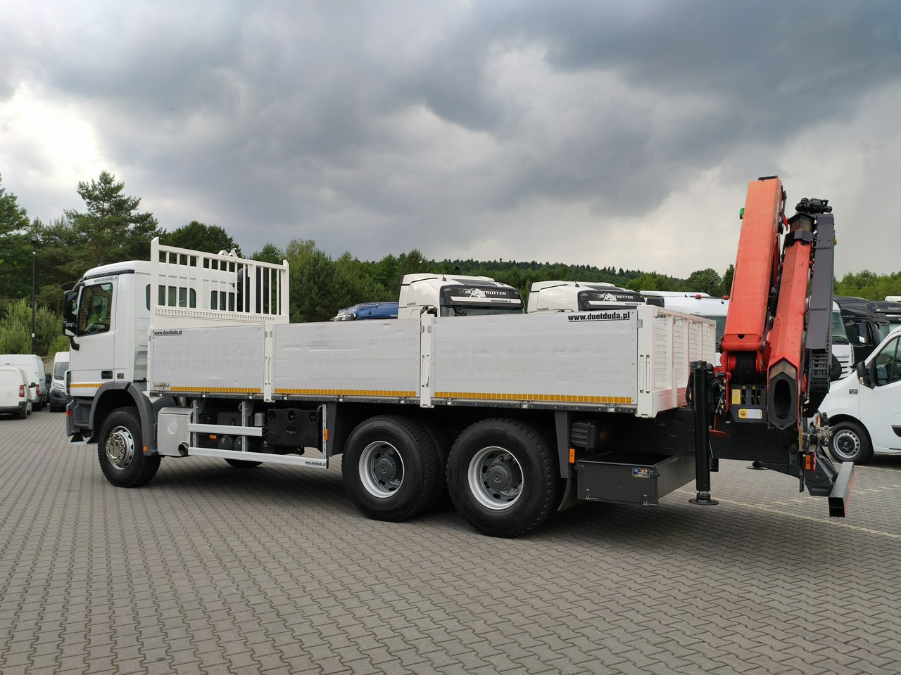 Mercedes Actros 2636 6x4 HDS Palfinger PK 18002-EH Rotato - Бортова вантажівка/ Платформа, Вантажівка з маніпулятором: фото 4 Mercedes Actros 2636 6x4 HDS Palfinger PK 18002-EH Rotato - Бортова вантажівка/ Платформа, Вантажівка з маніпулятором: фото 4