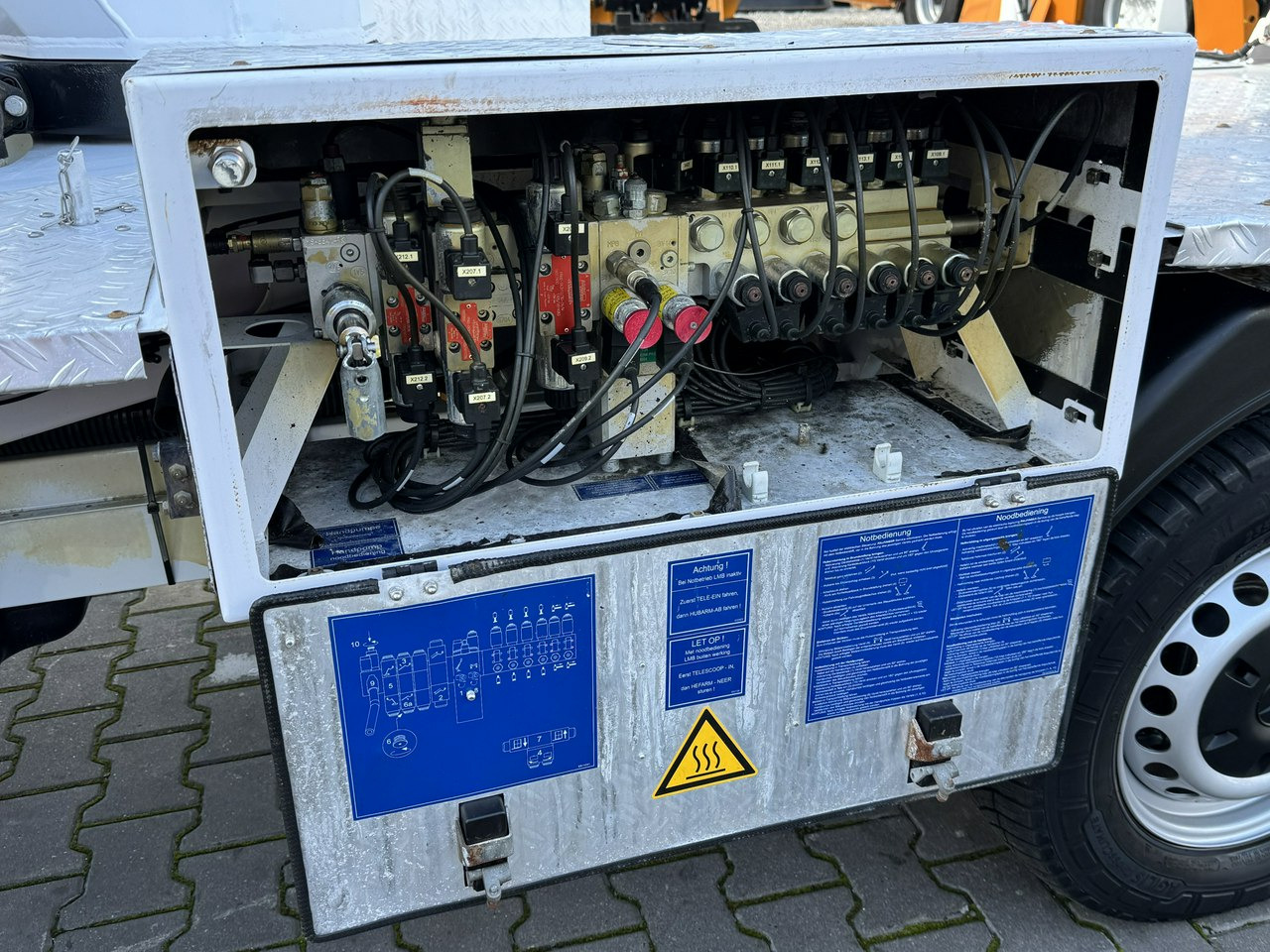 Mercedes Sprinter Zwyżka Podnośnik Koszowy PALFINGER P280 B UDT - Автовишка: фото 4 Mercedes Sprinter Zwyżka Podnośnik Koszowy PALFINGER P280 B UDT - Автовишка: фото 4