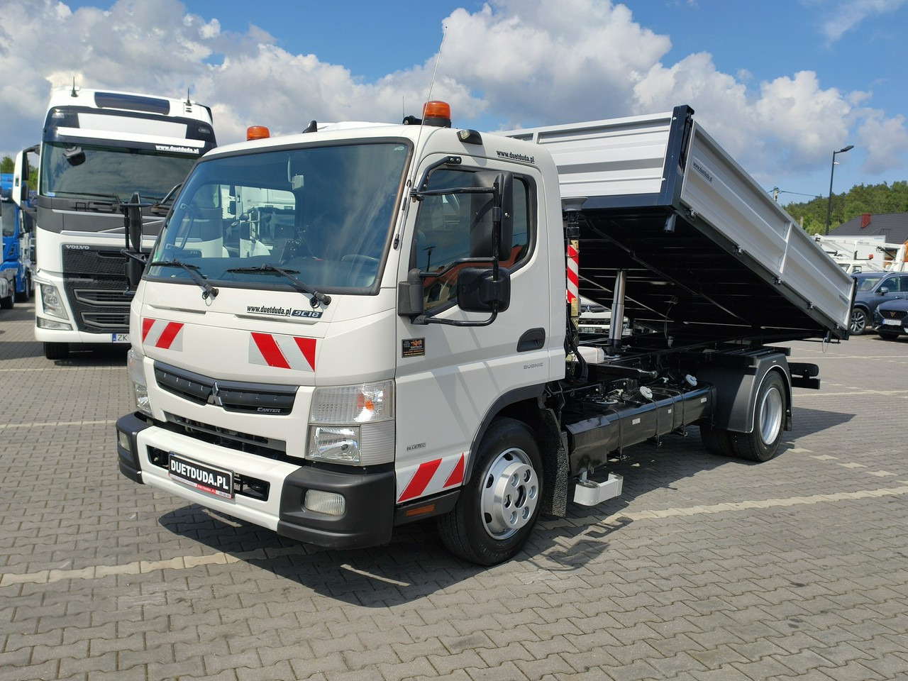 Mitsubishi Canter Fuso 9C18 3.0/180KM Automat, HDS FASSI F30 Wywrotka 3-str - Самоскид вантажівка, Вантажівка з маніпулятором: фото 3 Mitsubishi Canter Fuso 9C18 3.0/180KM Automat, HDS FASSI F30 Wywrotka 3-str - Самоскид вантажівка, Вантажівка з маніпулятором: фото 3