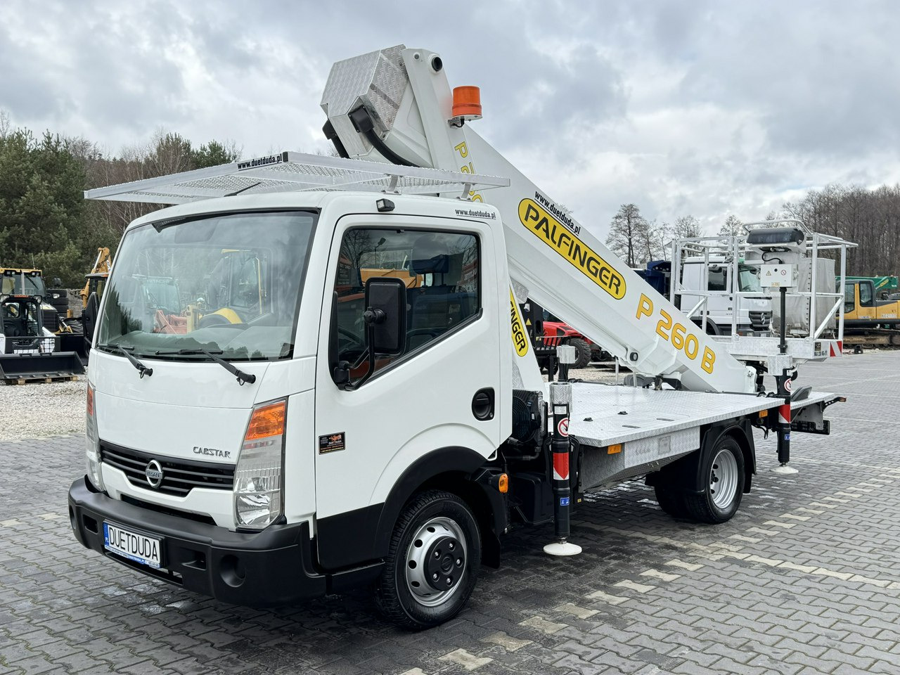 Nissan Cabstar - Автовишка: фото 4 Nissan Cabstar - Автовишка: фото 4