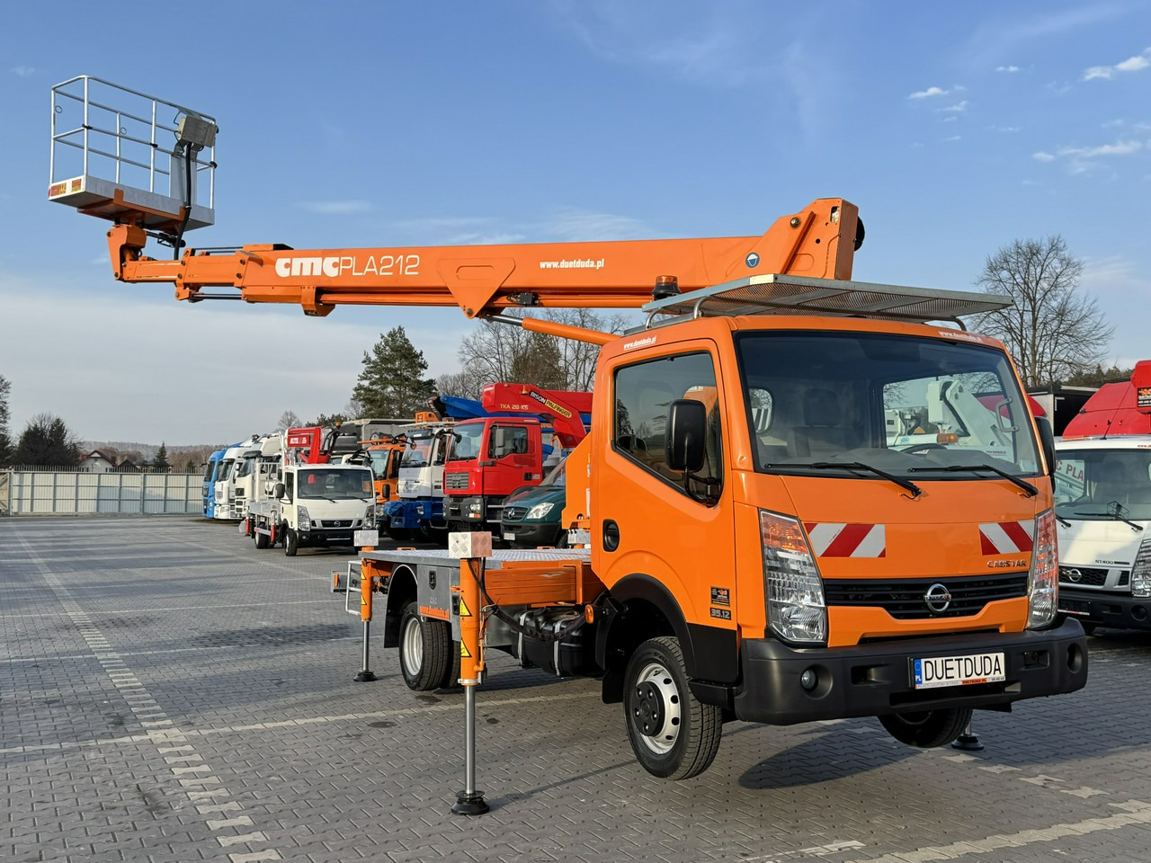 Nissan Cabstar - Автовишка: фото 2 Nissan Cabstar - Автовишка: фото 2