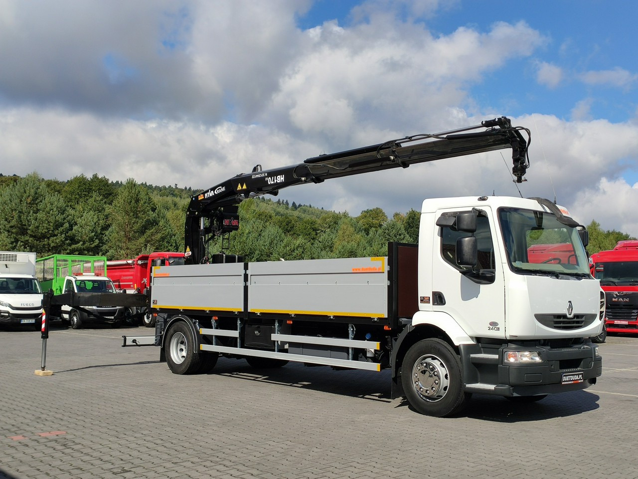 Renault Midlum 180.240DXI + HDS HYVA HB170E2 Udzwig 3.6Tony - Бортова вантажівка/ Платформа, Вантажівка з маніпулятором: фото 1 Renault Midlum 180.240DXI + HDS HYVA HB170E2 Udzwig 3.6Tony - Бортова вантажівка/ Платформа, Вантажівка з маніпулятором: фото 1