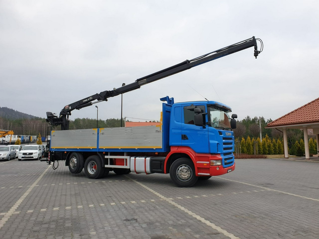 Scania R 400 LB 6x2 HDS Budowlanka Widły Oś Skrętna Super Stan - Бортова вантажівка/ Платформа, Вантажівка з маніпулятором: фото 4 Scania R 400 LB 6x2 HDS Budowlanka Widły Oś Skrętna Super Stan - Бортова вантажівка/ Платформа, Вантажівка з маніпулятором: фото 4